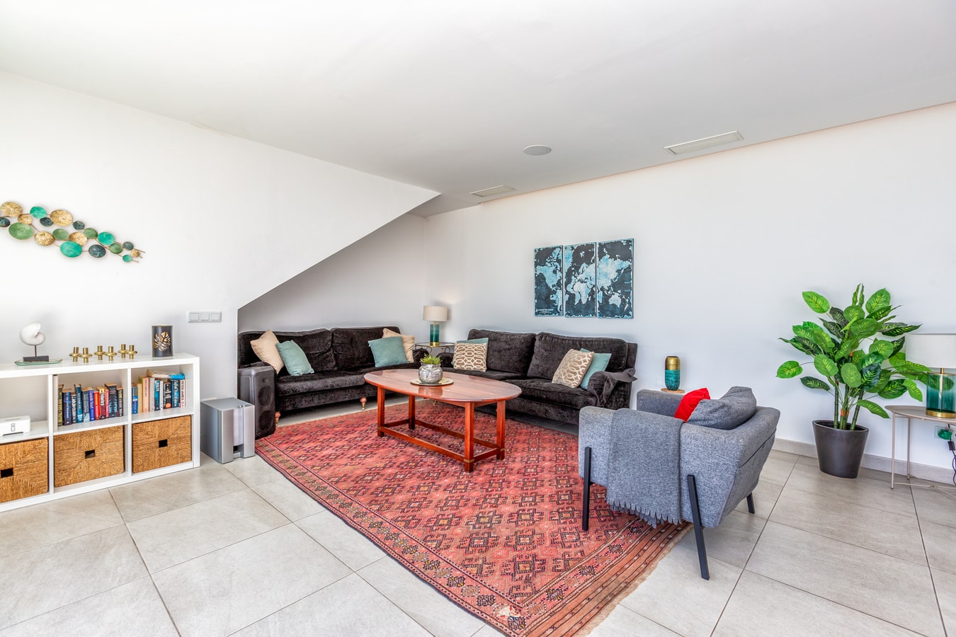 Villa Oasis | Private Pool & Jacuzzi | Sleeps 12 17 LYX homes