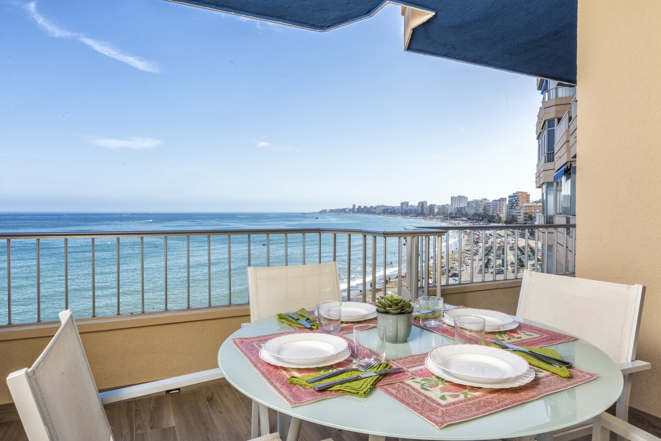 Promosol - Frontline fully renovated with terrace 1 LYX homes