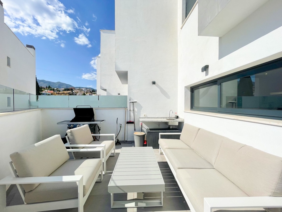 Casa Vistamar - Lovely family home with pool & BBQ 28 LYX homes