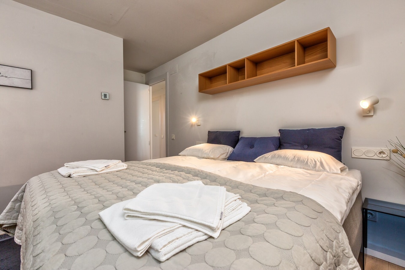 Peninsula · Peninsula / Terrace / Private parking / Pool 25 LYX homes