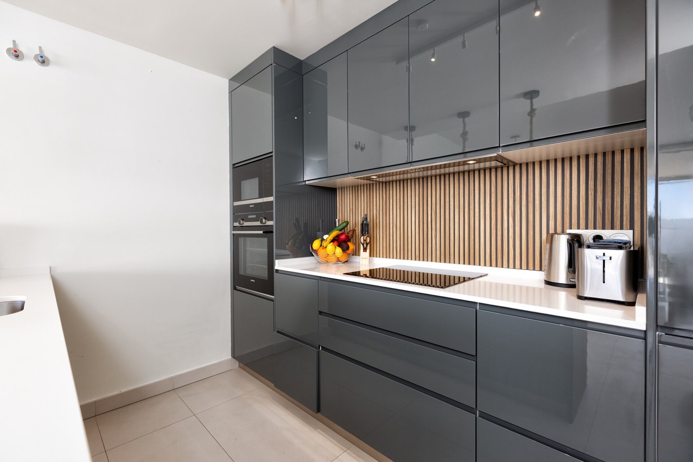 Peninsula · Peninsula / Terrace / Private parking / Pool 14 LYX homes