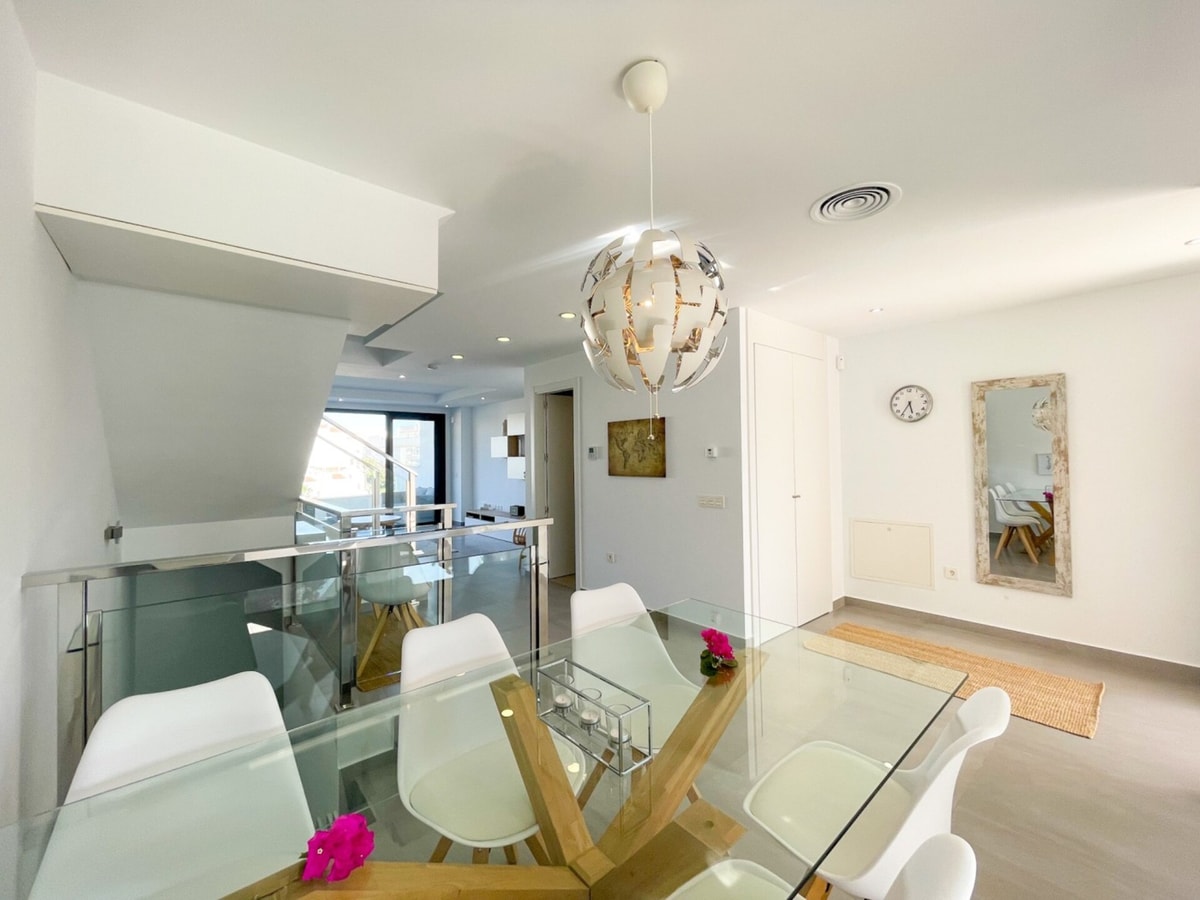 Casa Vistamar - Lovely family home with pool & BBQ 19 LYX homes