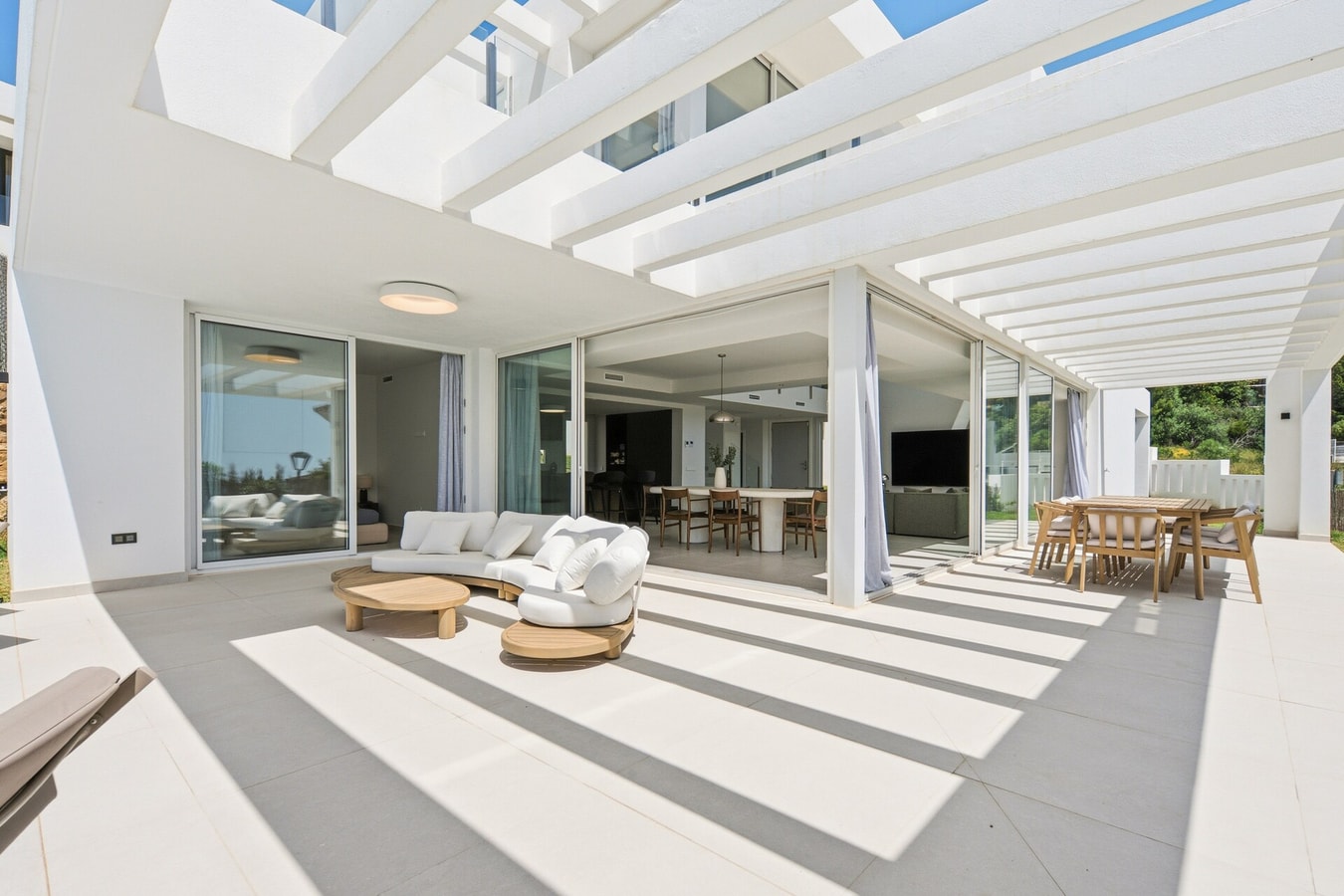 Villa Velaris | With Heated Pool, Cinema & Gym 28 LYX homes
