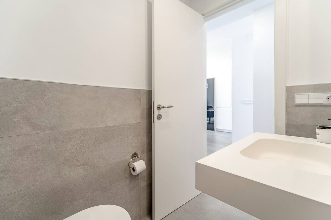 Castle View 2 - Heated pool, gym 31 LYX homes