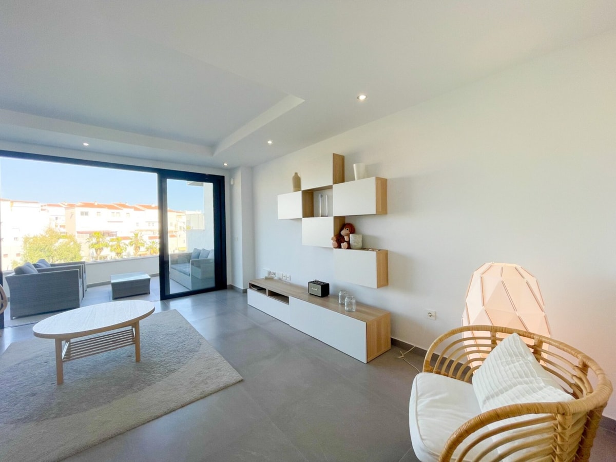 Casa Vistamar - Lovely family home with pool & BBQ 26 LYX homes