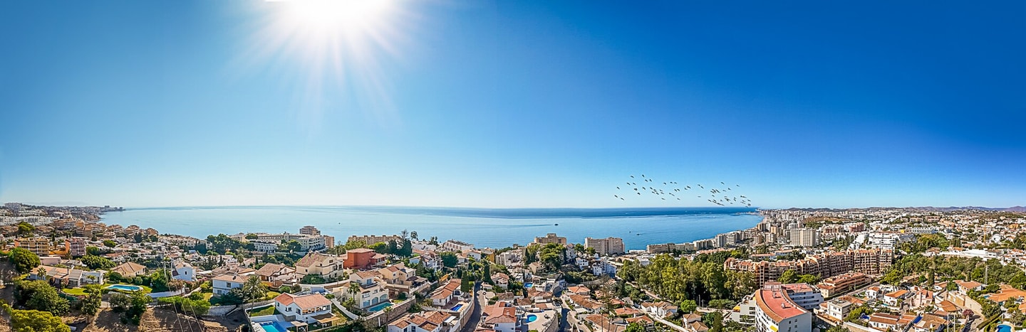 Nogali - Private heated pool-BBQ-sea view-parking 22 LYX homes