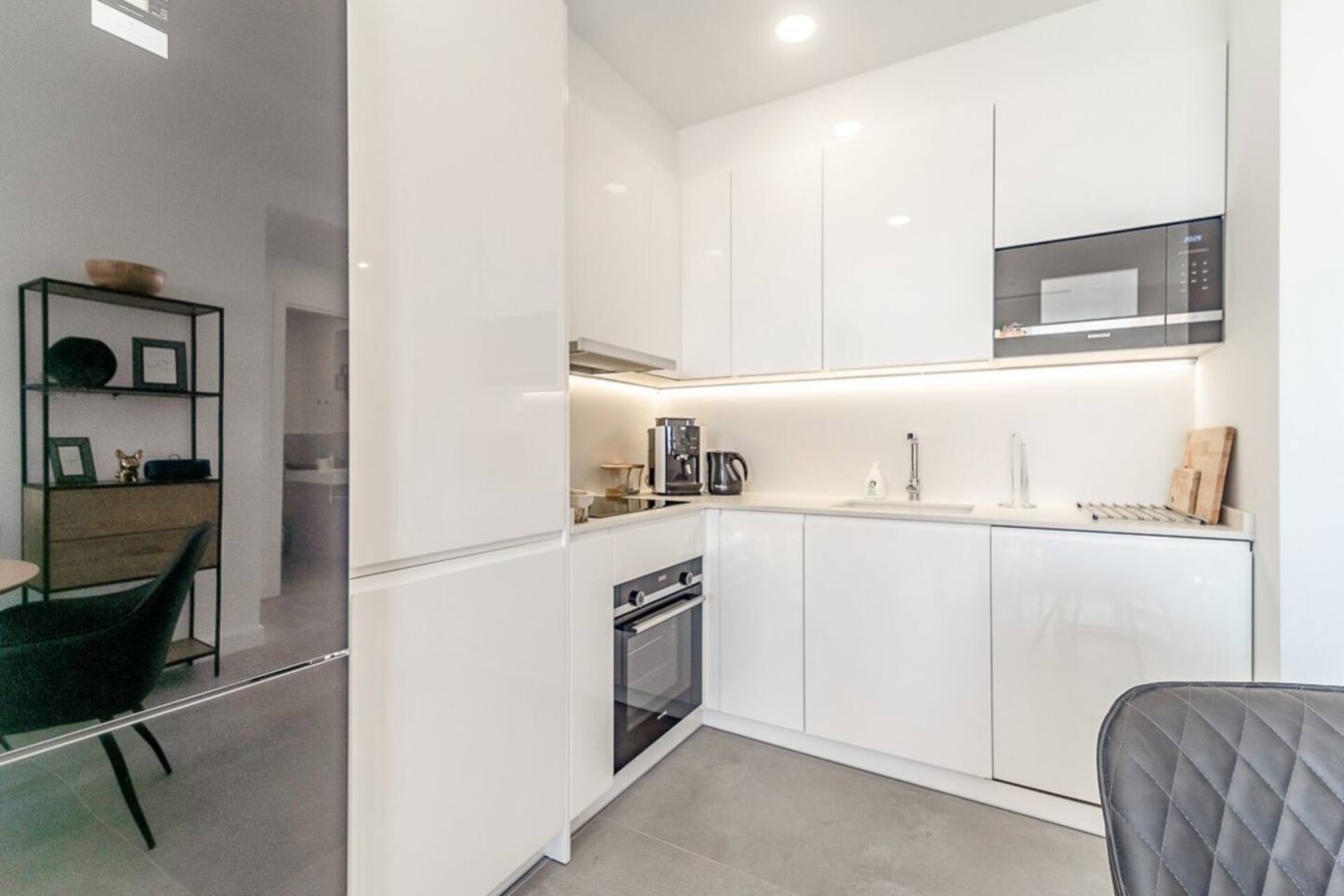 Castle View 2 - Heated pool, gym 5 LYX homes