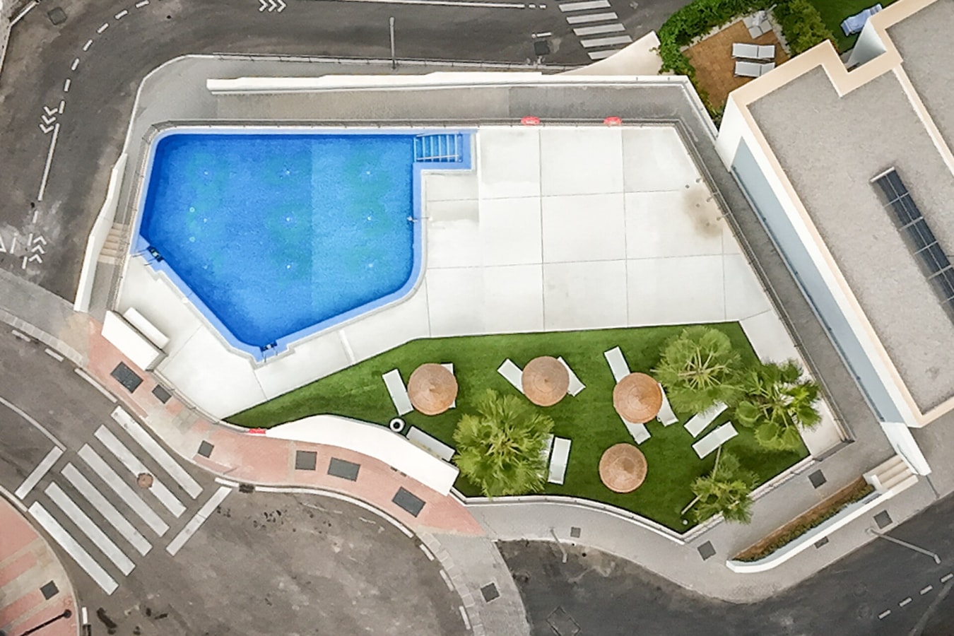  6 LYX homes