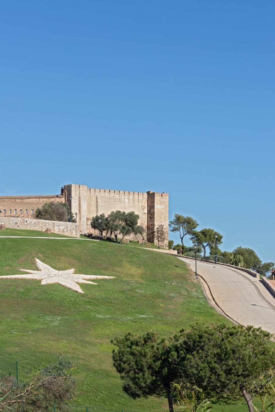 Castle & Sea Retreat: Stunning Views by Castle 5 LYX homes