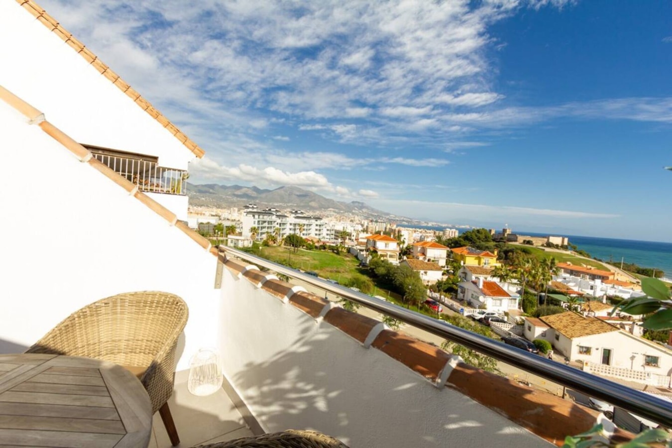 Castle view 1 - Heated pool, gym 7 LYX homes