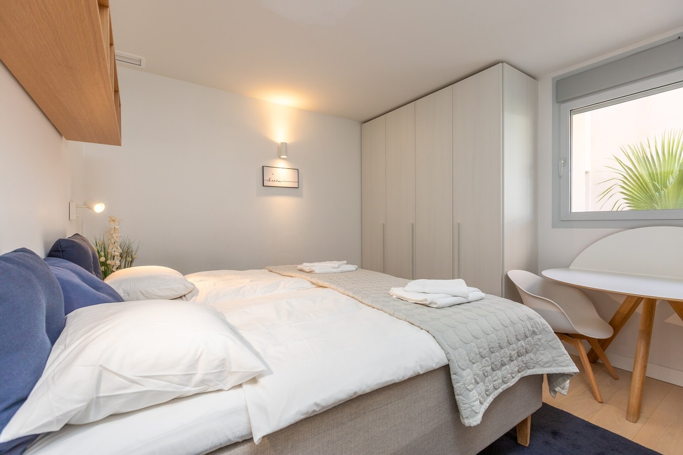 Peninsula · Peninsula / Terrace / Private parking / Pool 24 LYX homes