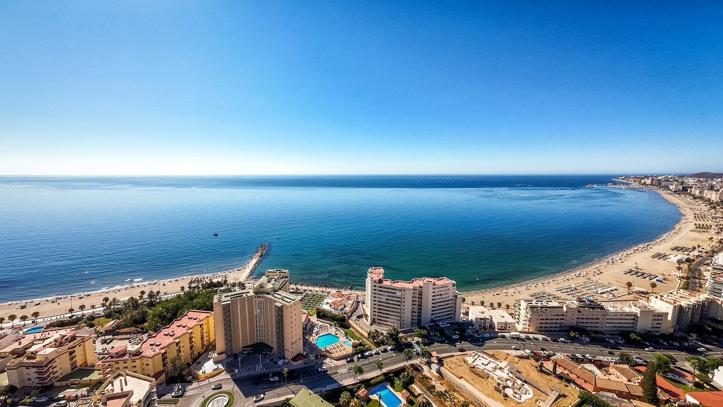 Nogali - Private heated pool-BBQ-sea view-parking 25 LYX homes