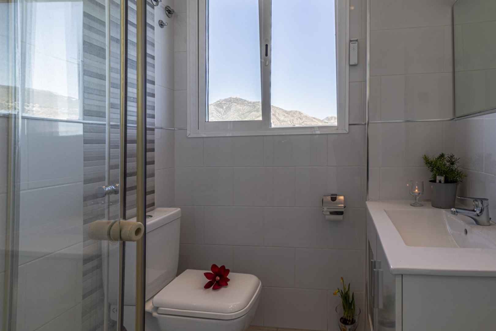 Ronda 3 frontline Penthouse in Los Boliches 30 LYX homes