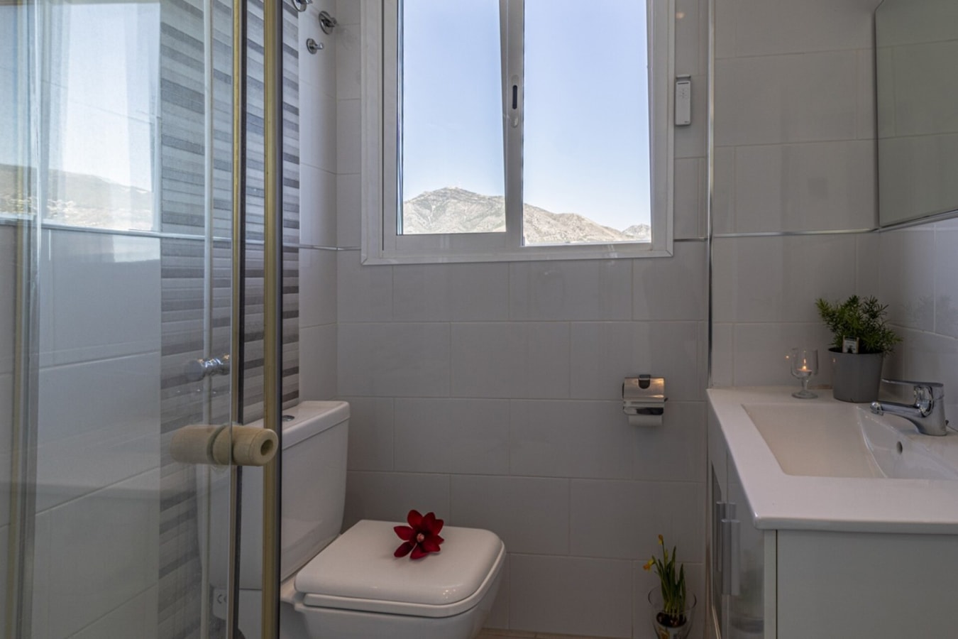 Ronda 3 frontline Penthouse in Los Boliches 30 LYX homes