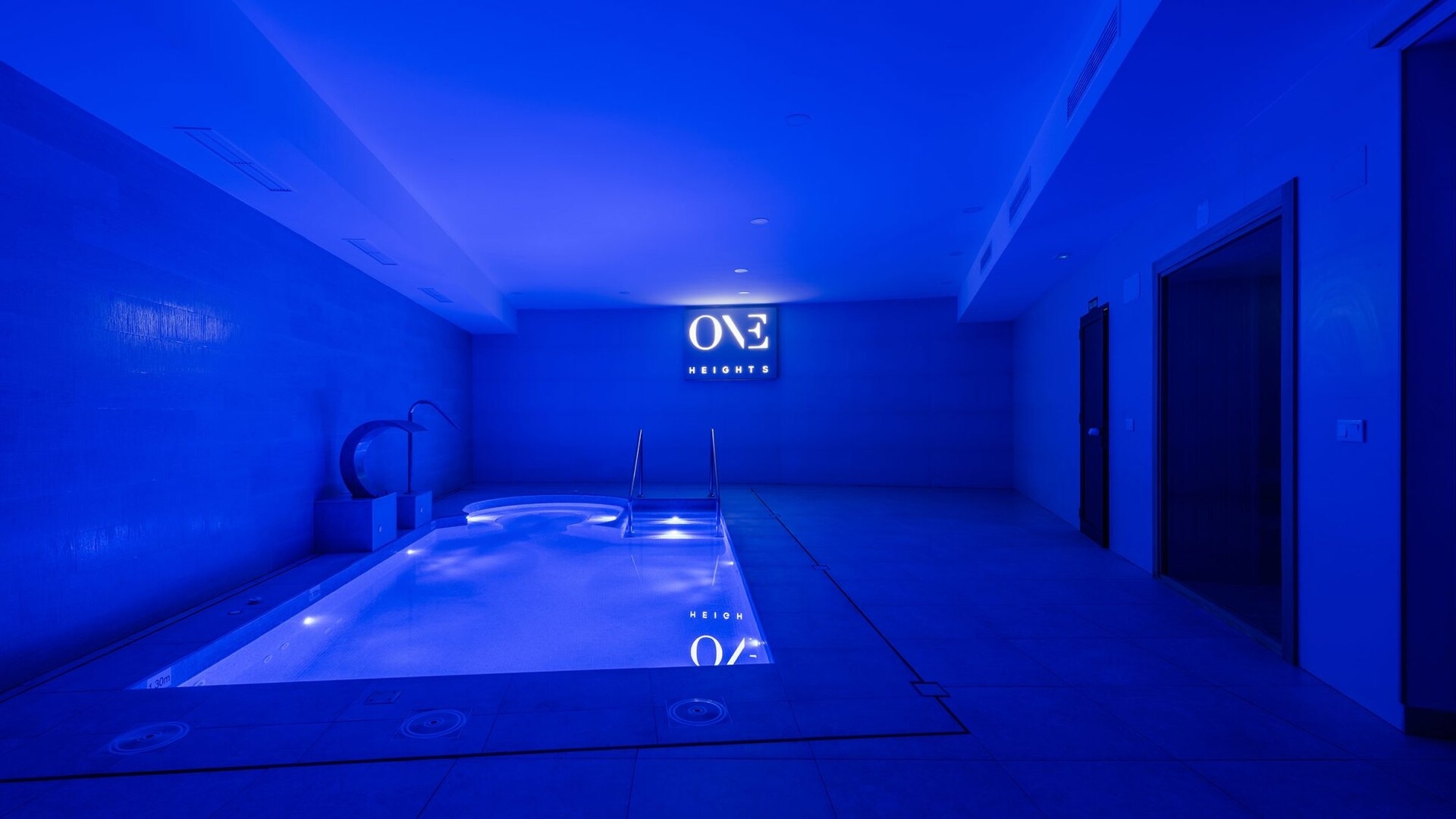 One Heights with panoramic views & shared pool 39 LYX homes