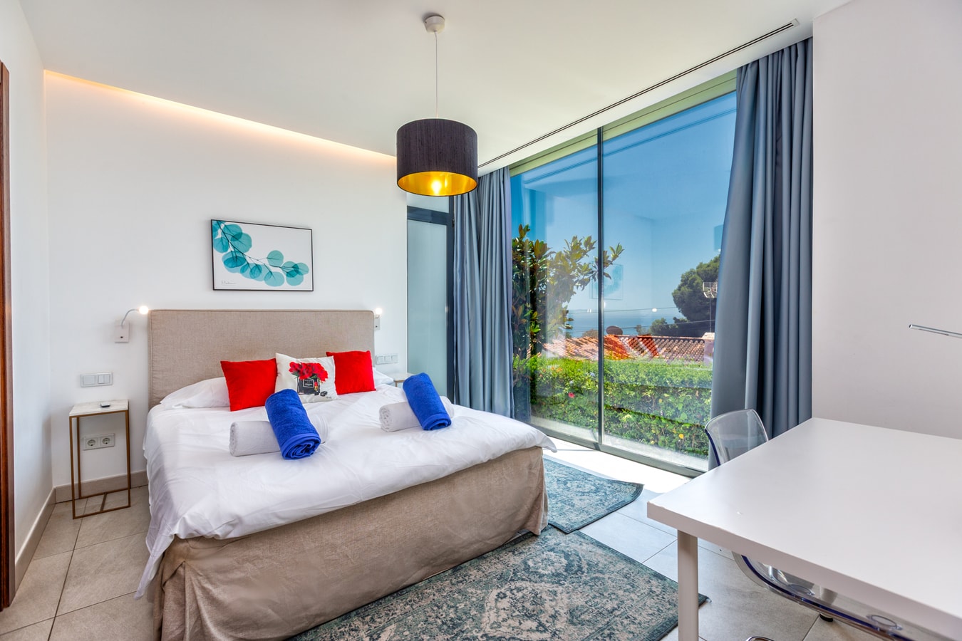 Villa Oasis | Private Pool & Jacuzzi | Sleeps 12 32 LYX homes
