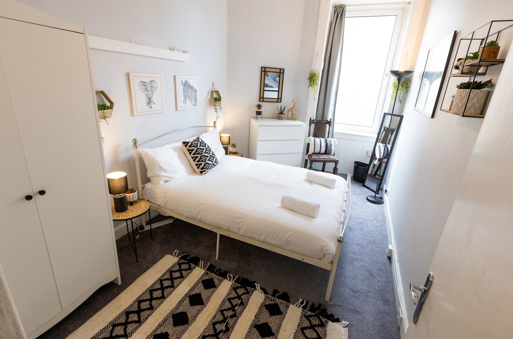 Edinburgh Festival Escape 28 Click And Rent