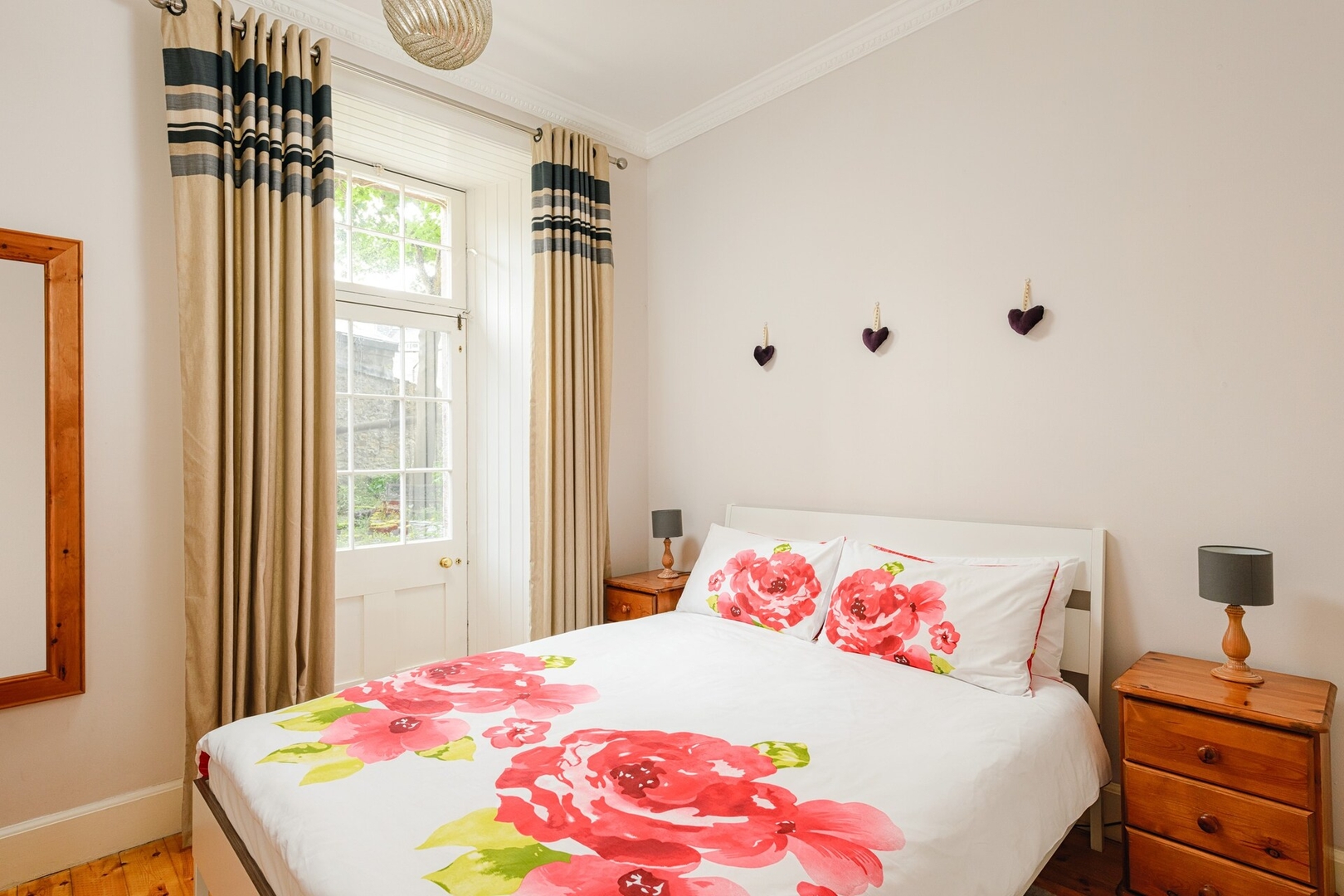 Forrest Hill Retreat 5 Click And Rent