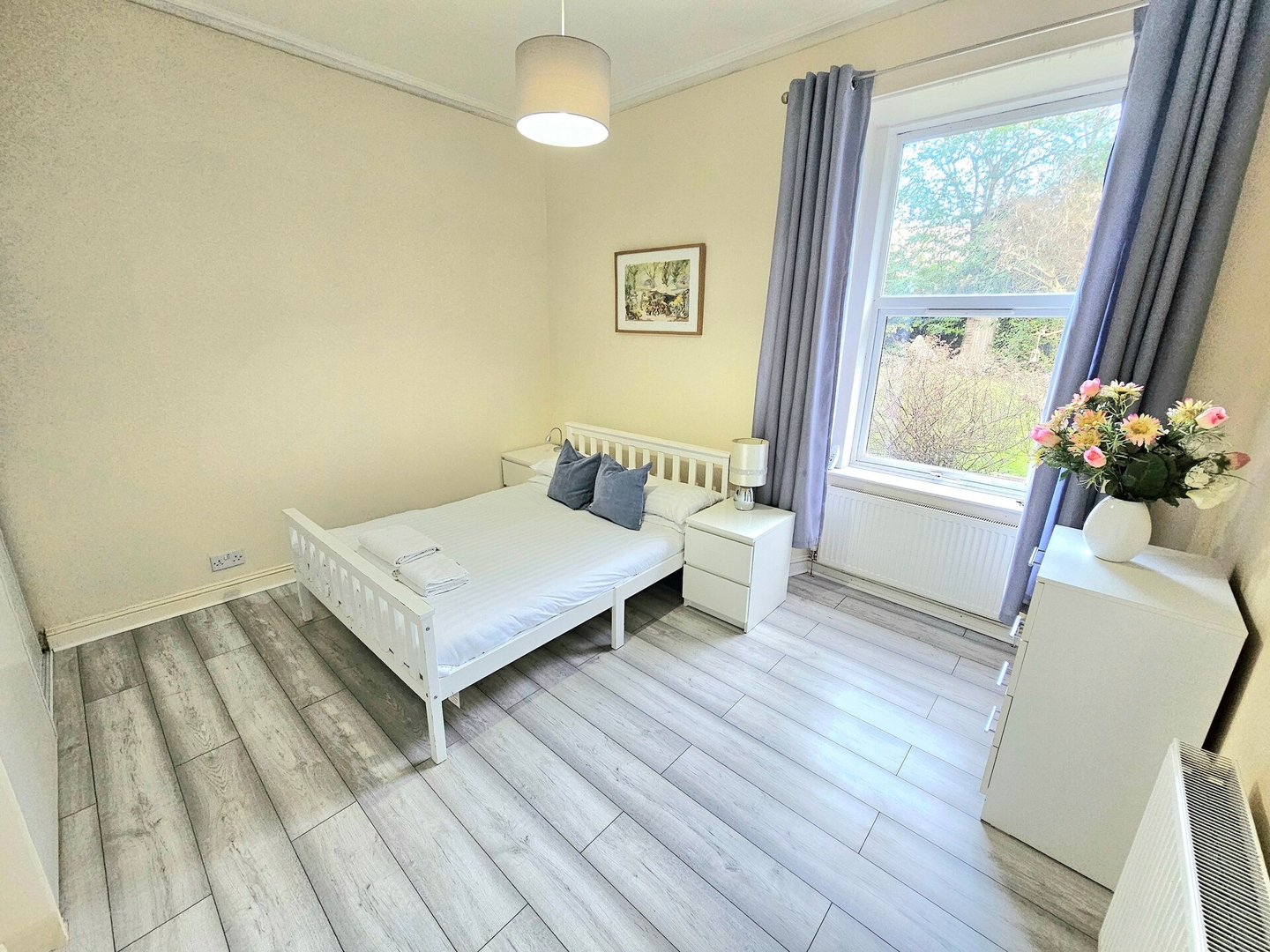 Beautiful Travelers Apartment - Salmond Place 16 Click And Rent