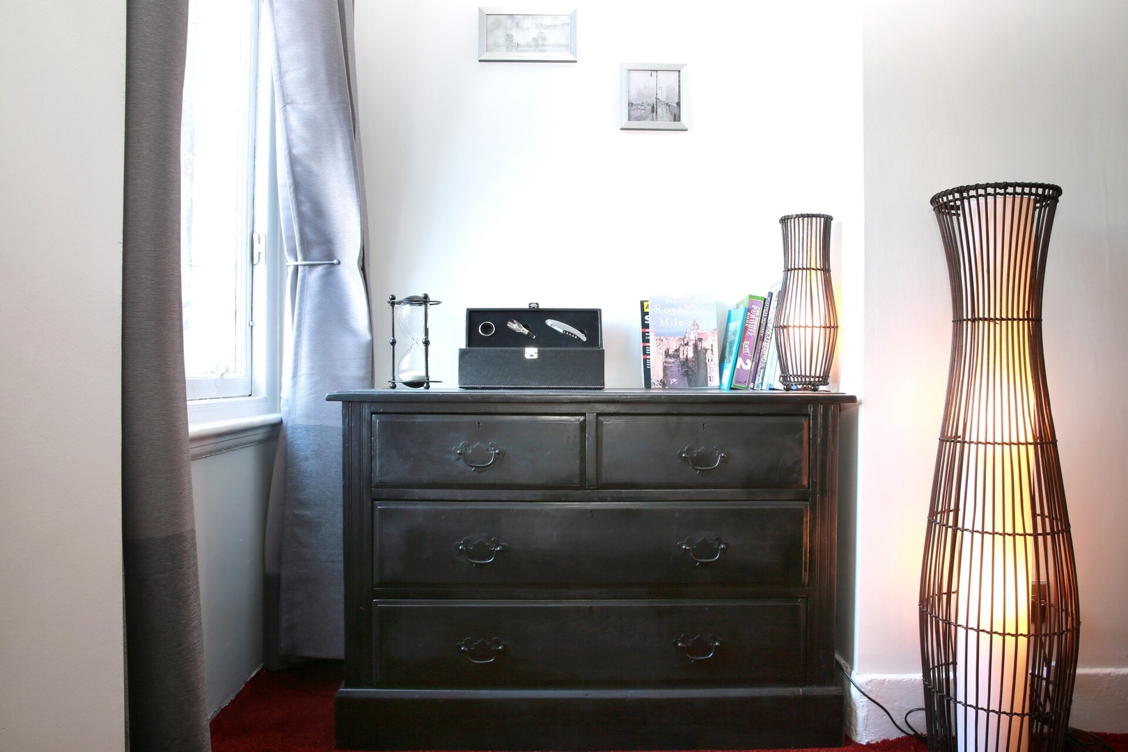 Royal Mile Apartment Edinburgh 12 Click And Rent