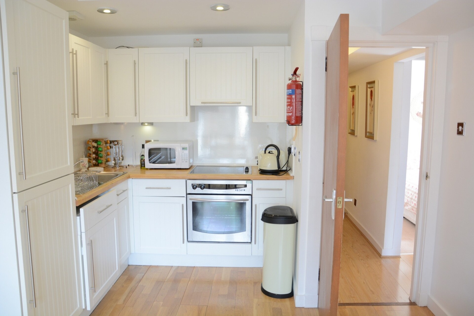 The Rose Residence 11 Click And Rent