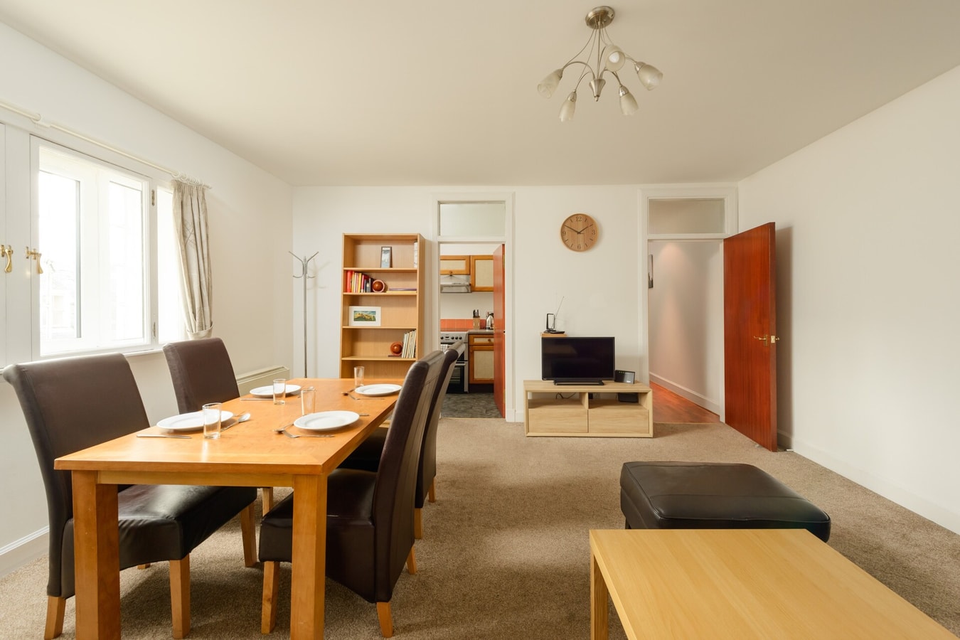 Historic Apartment in Old Town 9 Click And Rent
