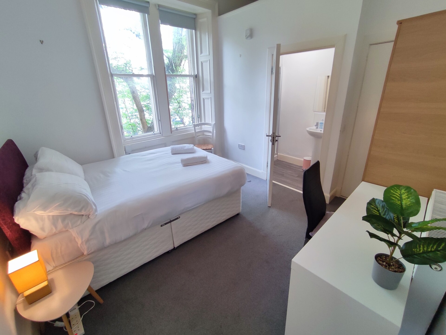Magic of Meadows 4 Bedroom Spacious Flat 8 Click And Rent