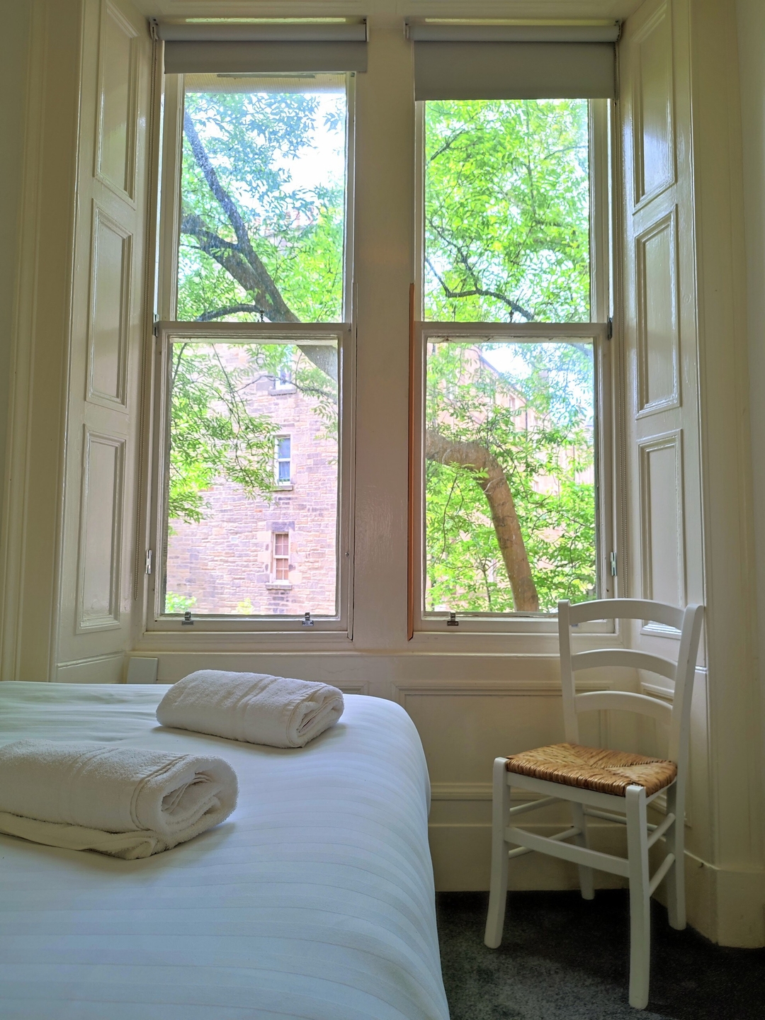 Magic of Meadows 4 Bedroom Spacious Flat 13 Click And Rent