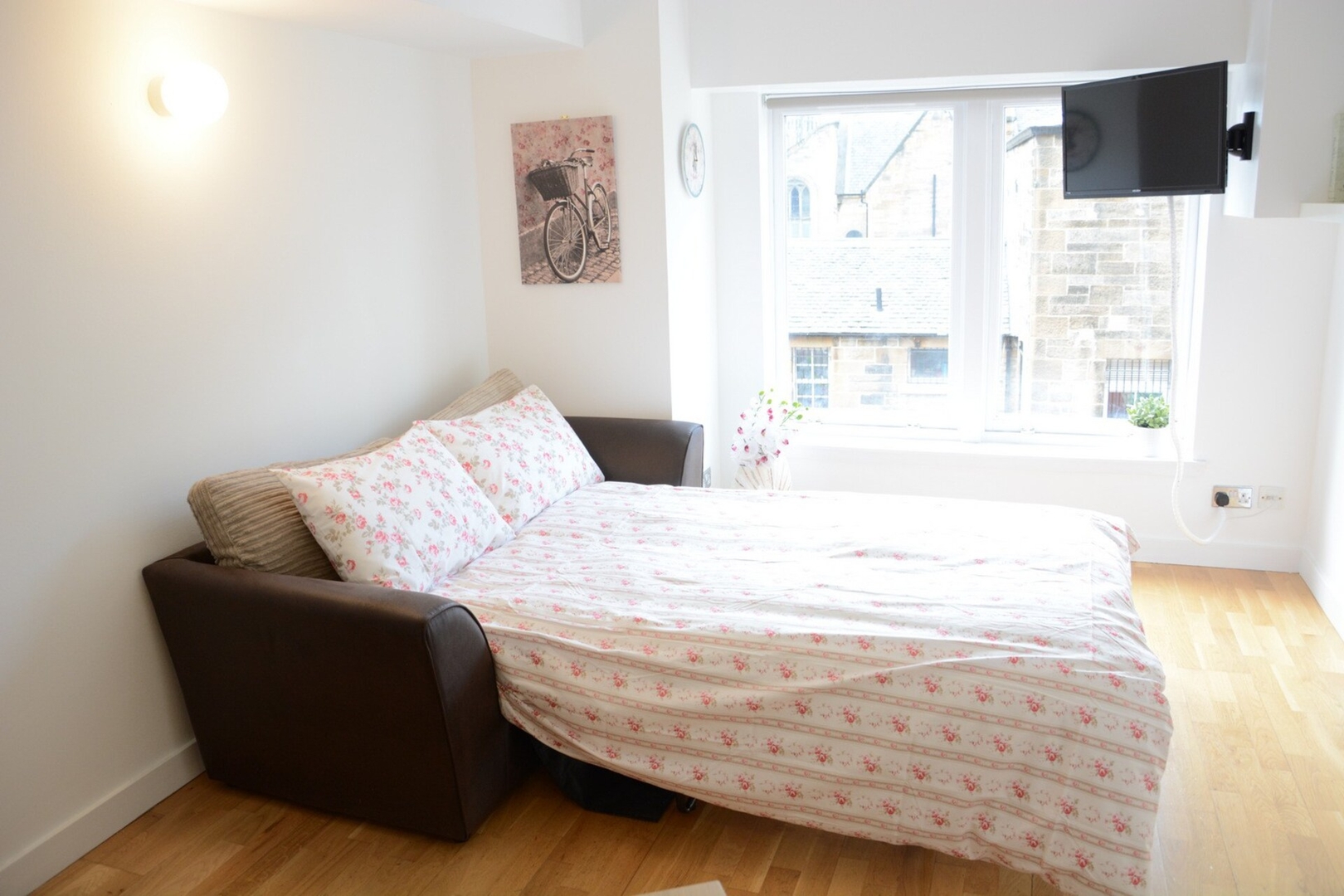 The Rose Residence 15 Click And Rent