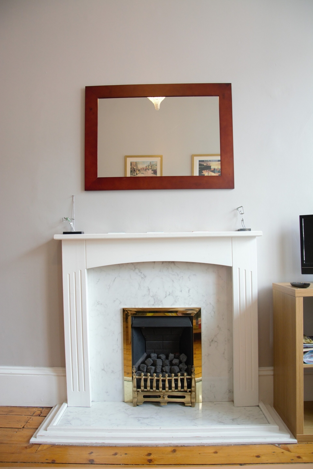 Elm Row Spacious and Central 9 Click And Rent