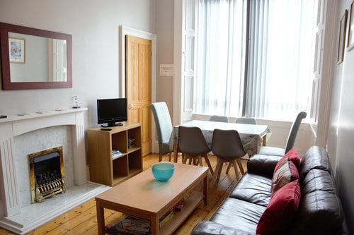 Elm Row Spacious and Central 3 Click And Rent