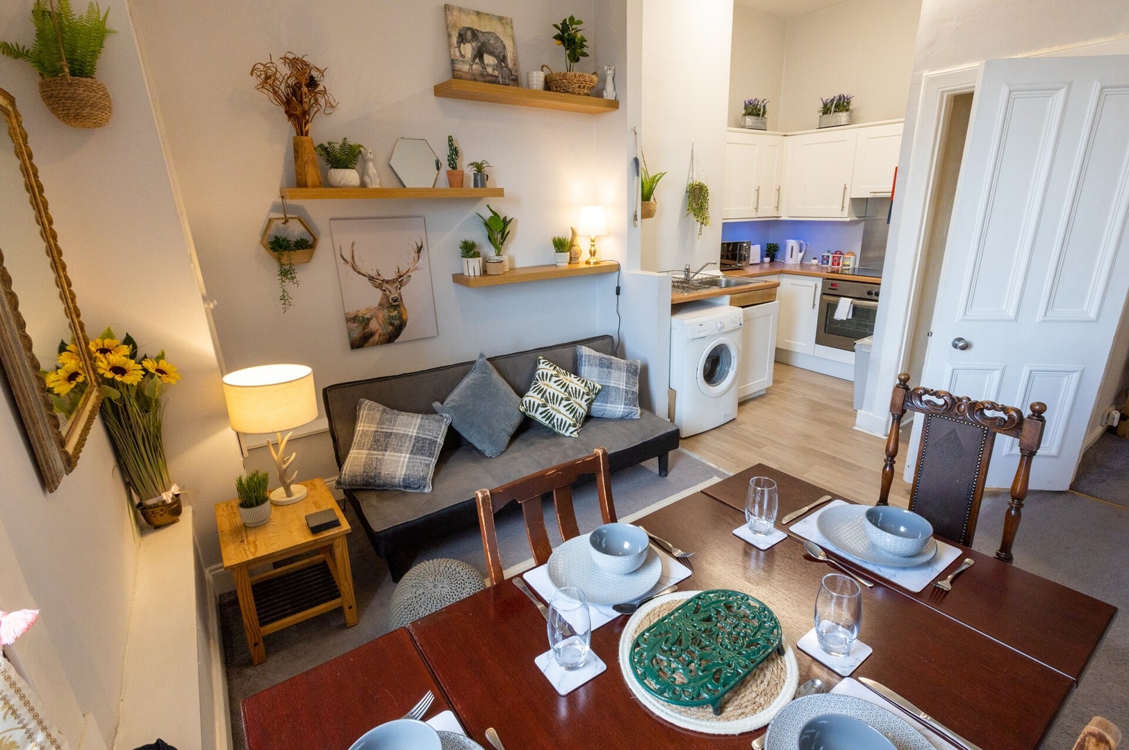 Edinburgh Festival Escape 0 Click And Rent