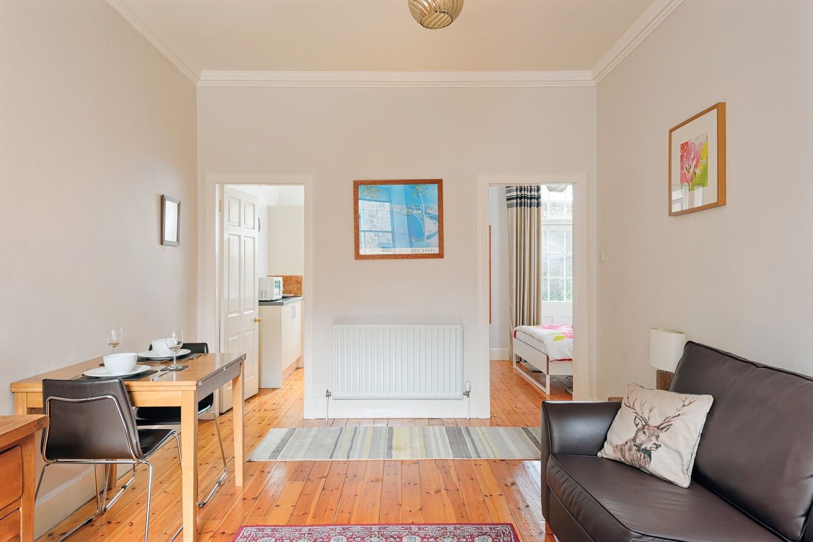 Forrest Hill Retreat 6 Click And Rent