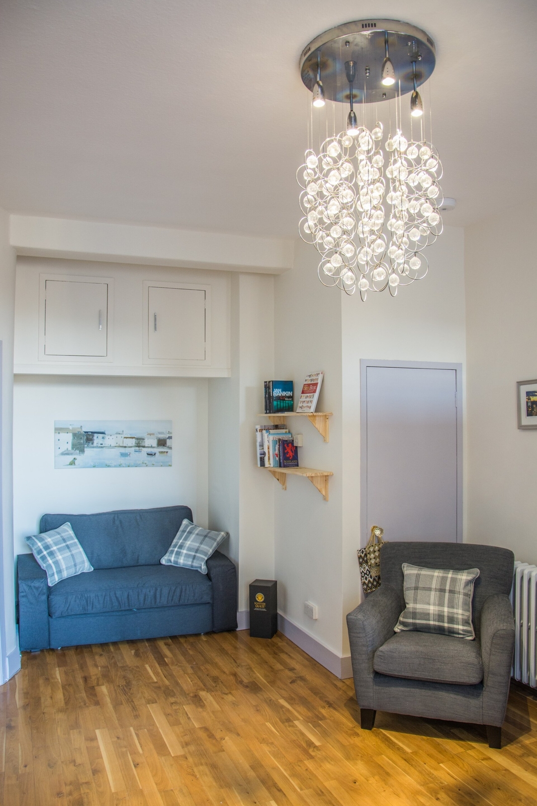 High Street at the Heart of the Royal Mile 11 Click And Rent