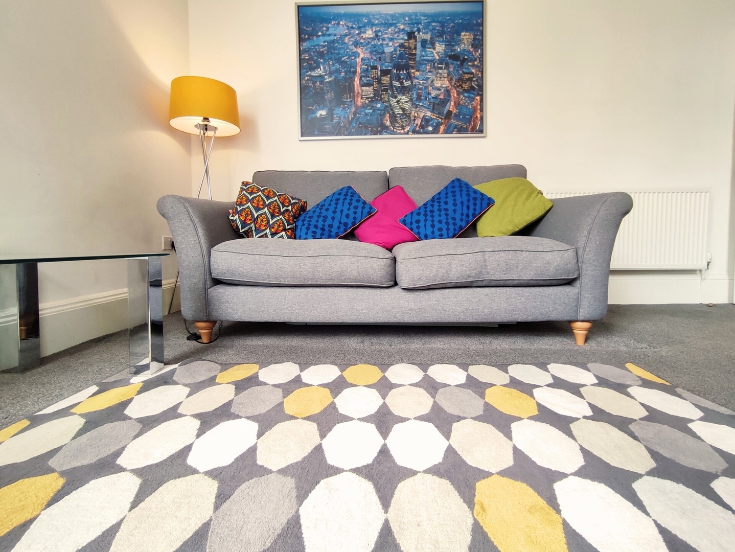 Magic of Meadows 4 Bedroom Spacious Flat 5 Click And Rent