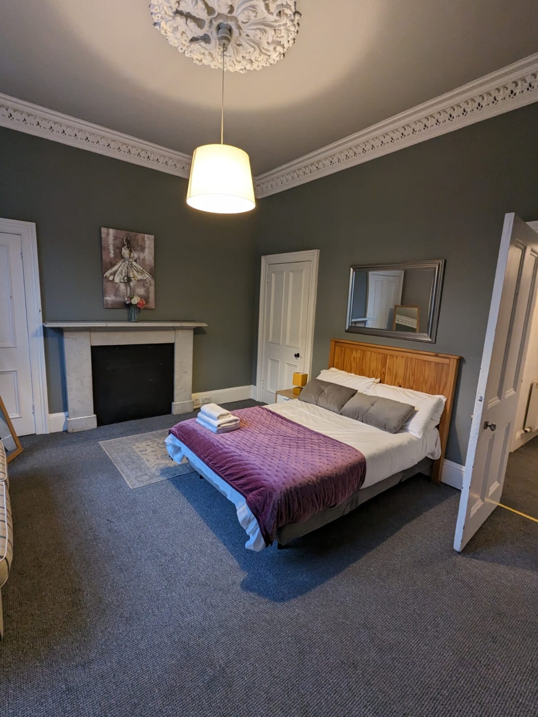 Lovely Festival Flat 1 Click And Rent
