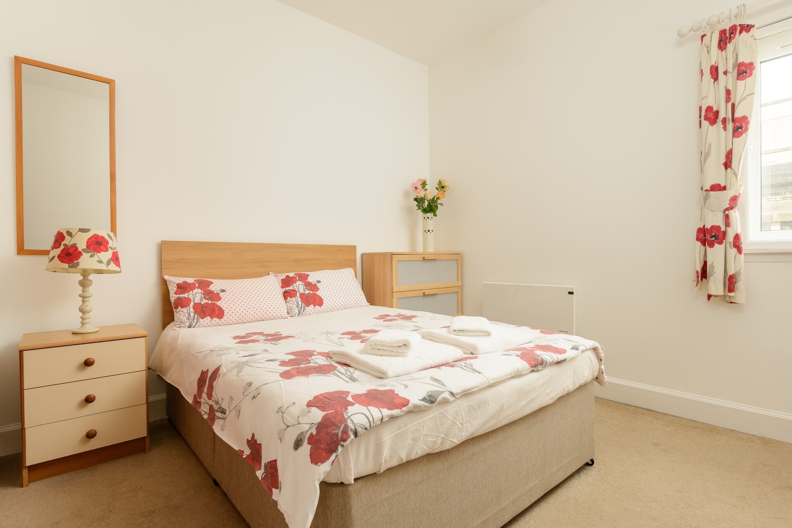 Historic Apartment in Old Town 15 Click And Rent