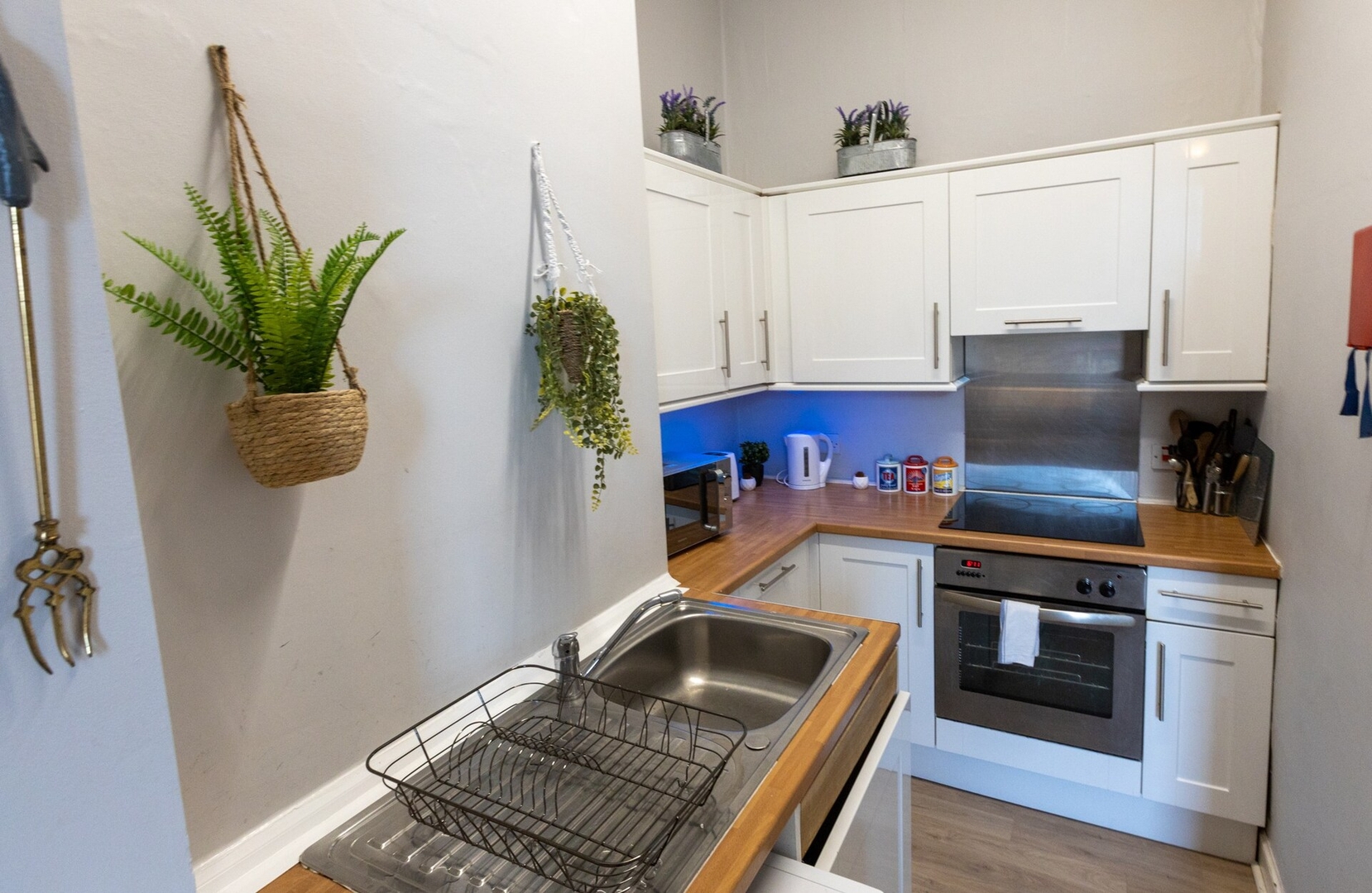 Edinburgh Festival Escape 6 Click And Rent