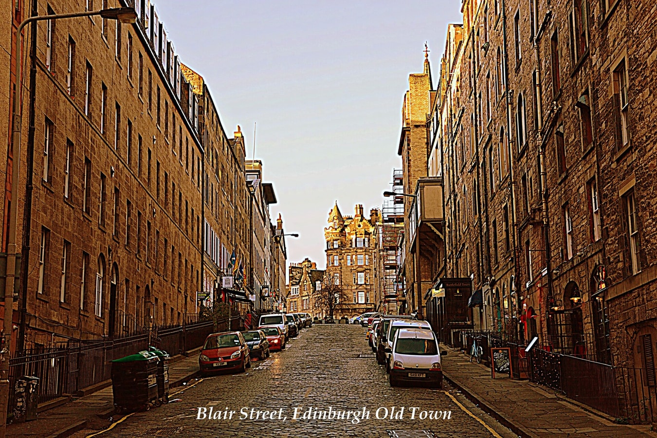 Historic Apartment in Old Town Click And Rent