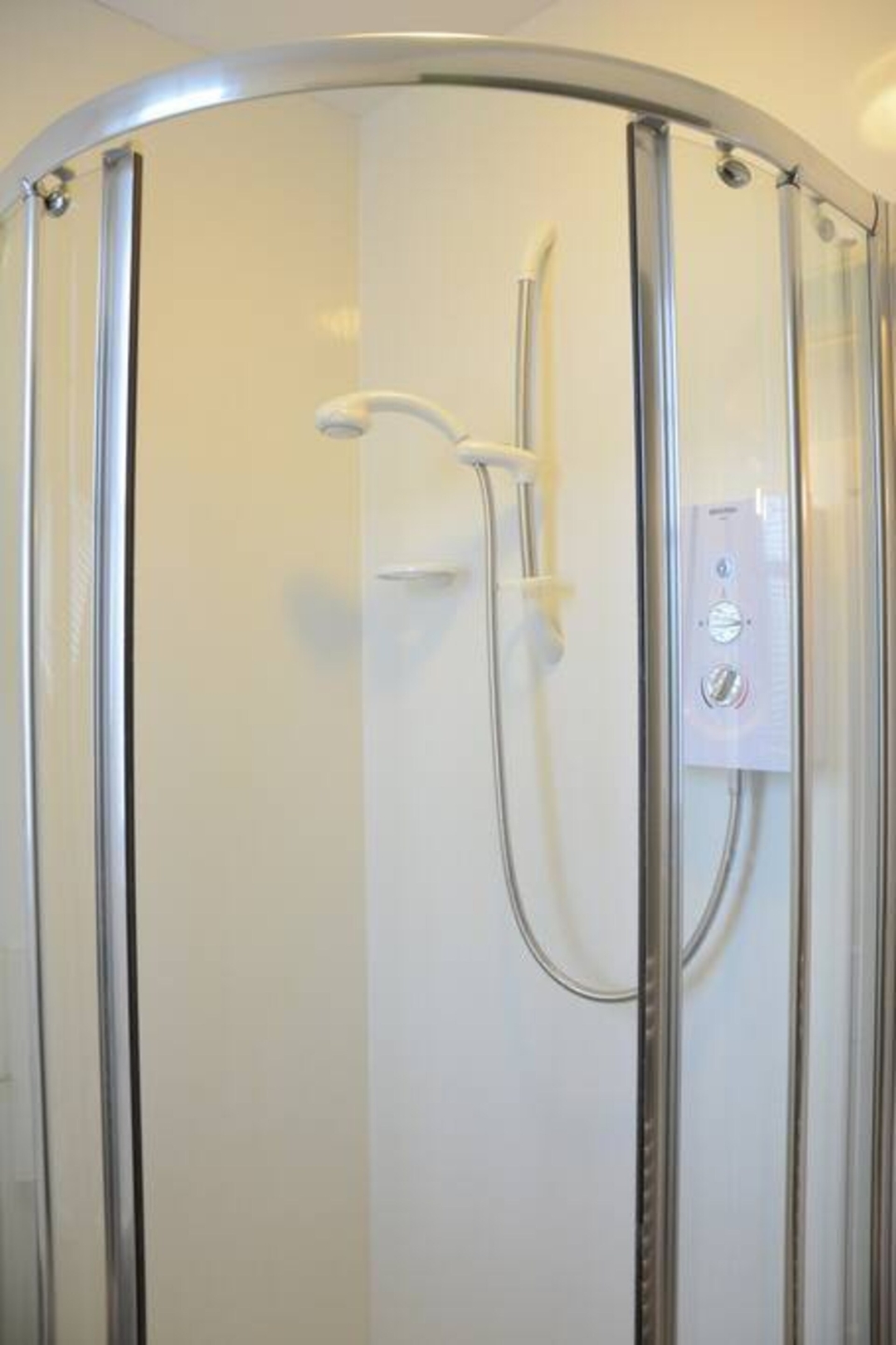 Castleview and Secret Garden Studio 11 Click And Rent