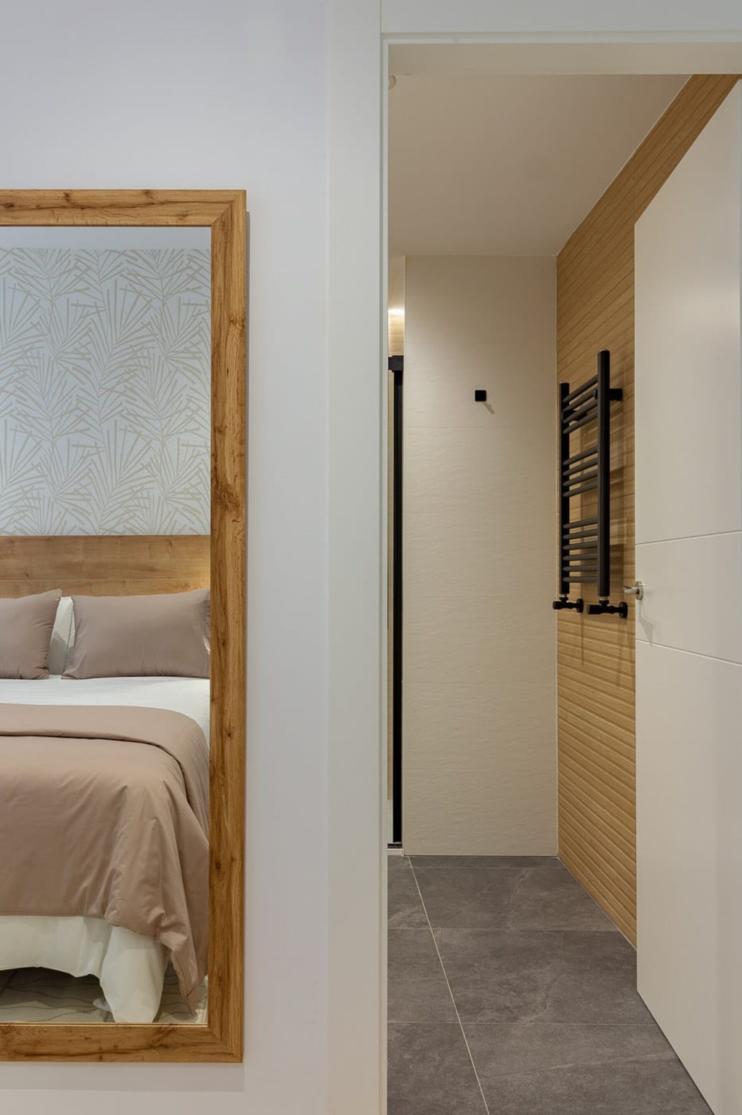 AH Room4you Oviedo by Asturias Holidays VUT3026AS 27 Asturias Holidays