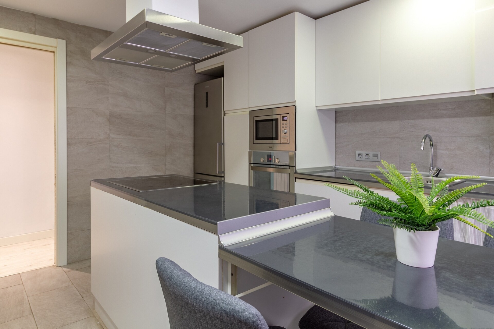 AH King Size Apartment VUT5461AS 26 Asturias Holidays