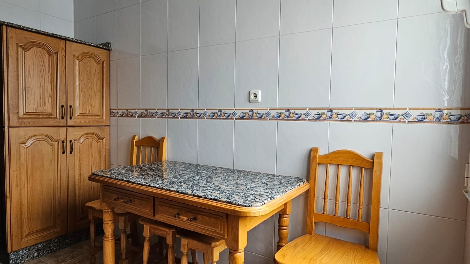 AH2 Asturias Holidays Noreña VUT6514AS 20 Asturias Holidays