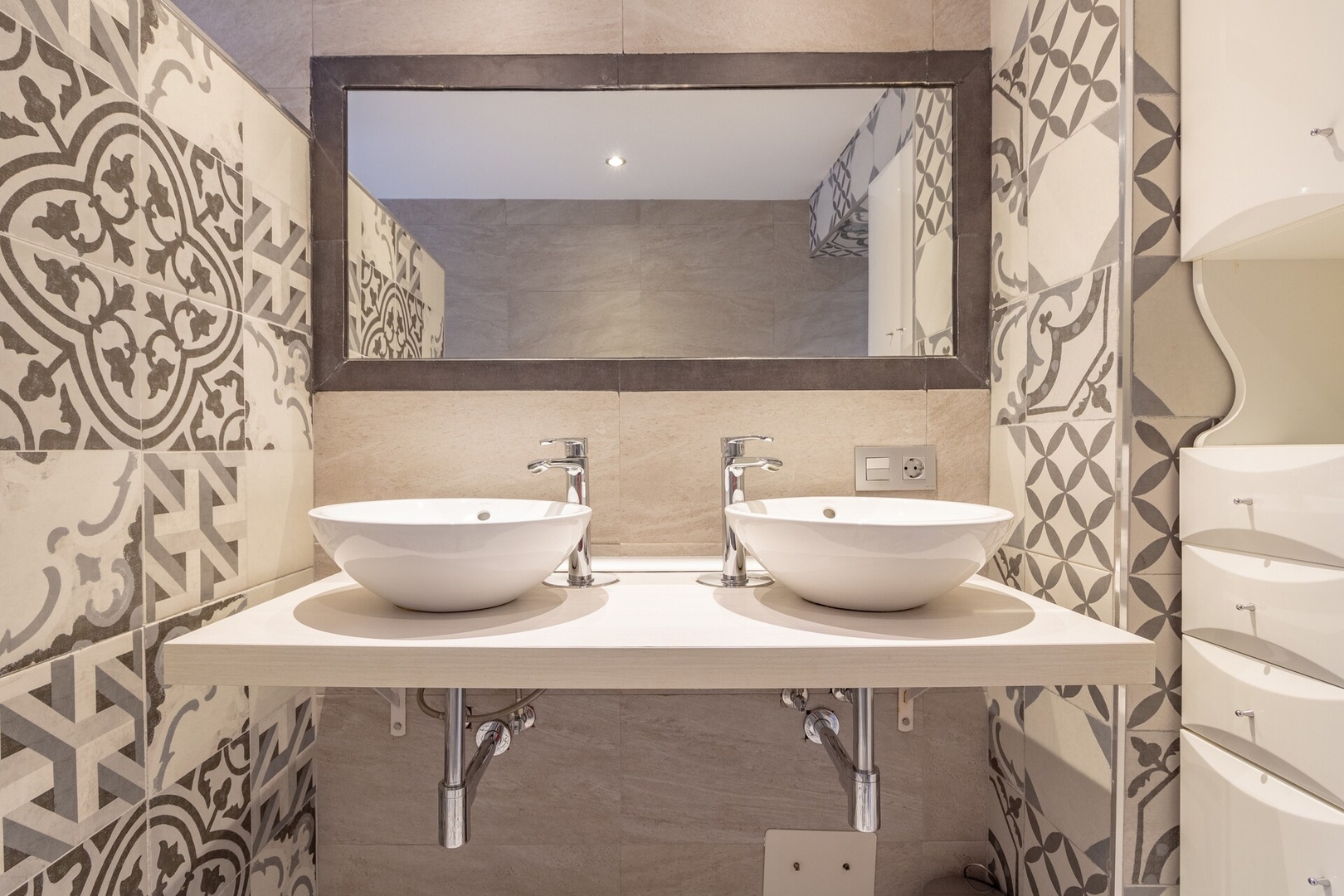 AH King Size Apartment VUT5461AS 19 Asturias Holidays
