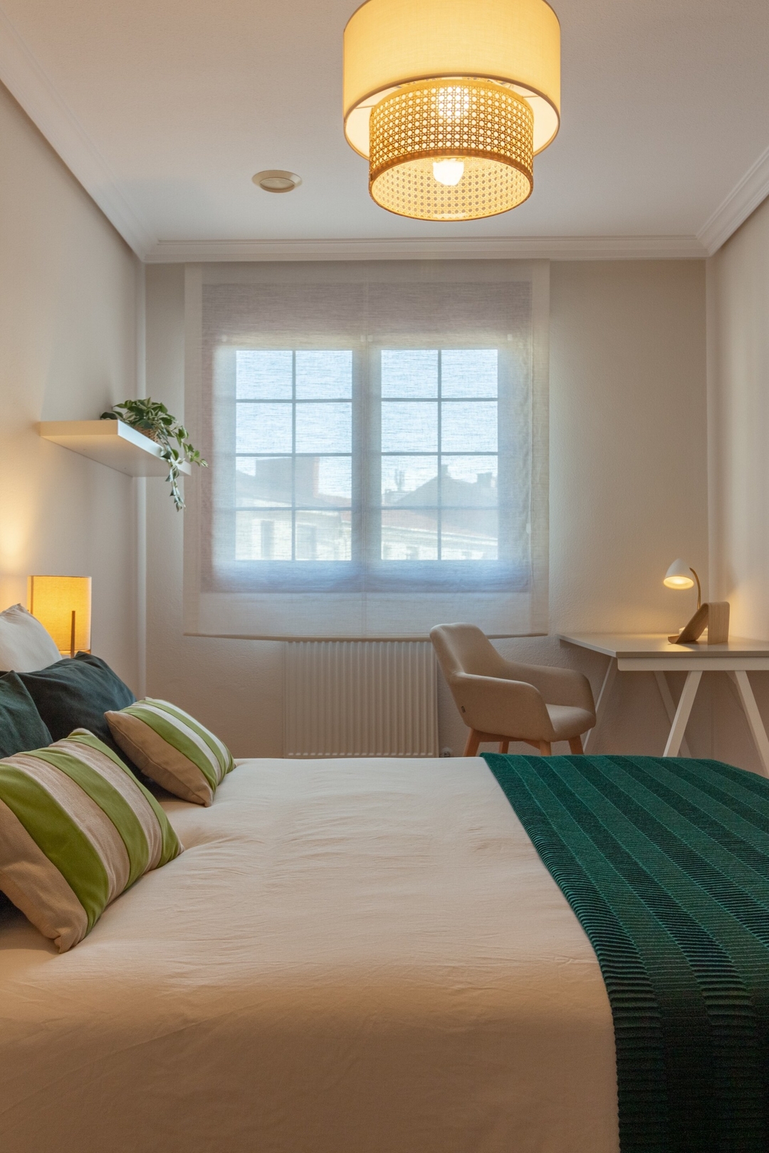 AH Delux3Rooms Campus Milán · VUT-6519-AS 22 Asturias Holidays