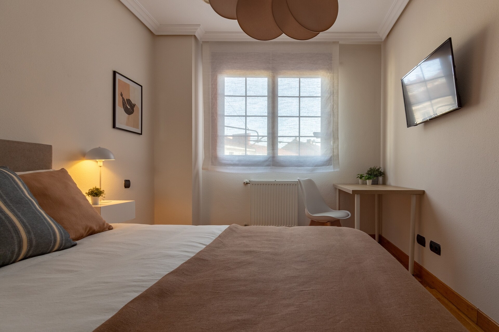 AH Delux3Rooms Campus Milán · VUT-6519-AS 30 Asturias Holidays