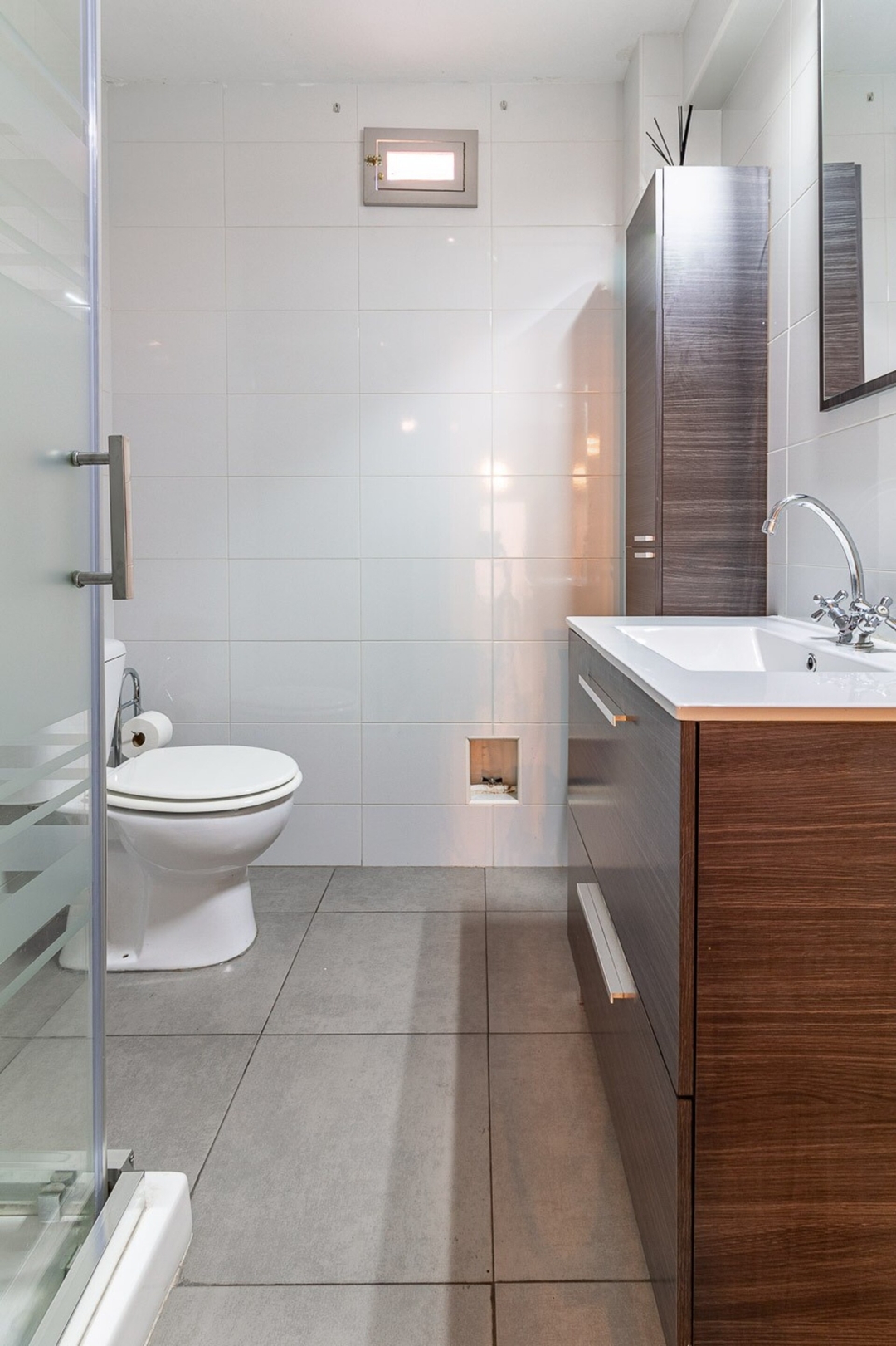 AH Poniente Beach Apartment VUT6895AS 8 Asturias Holidays