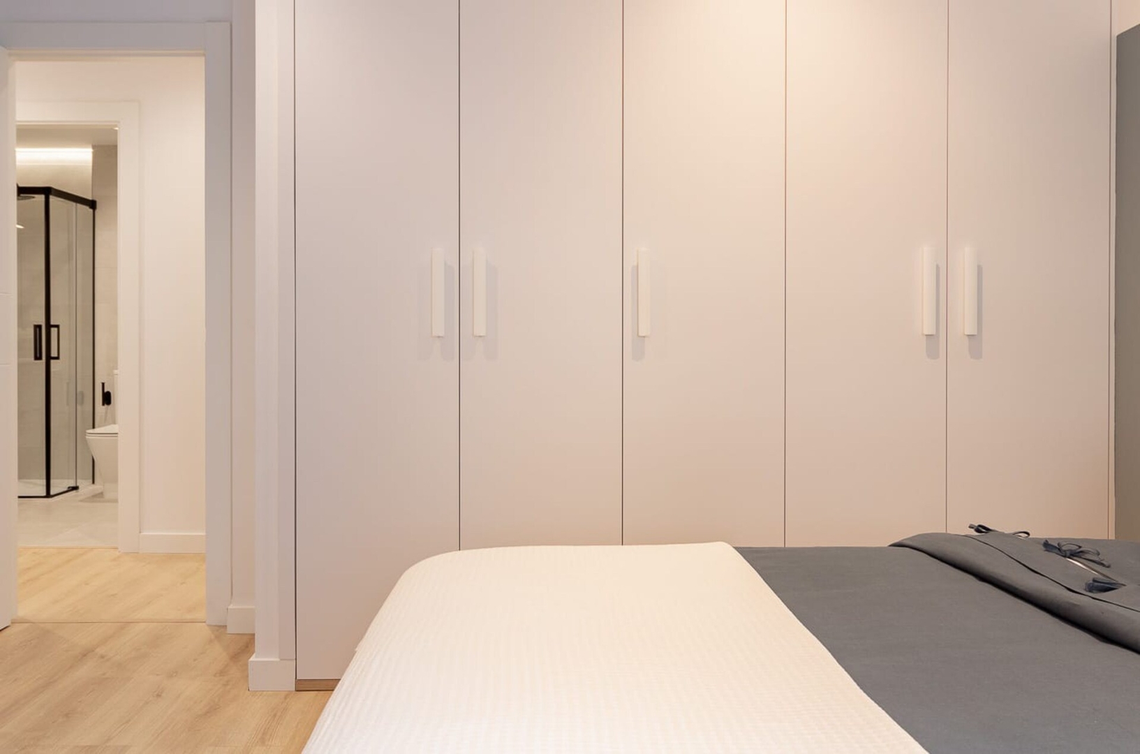 AH Room4you Oviedo by Asturias Holidays VUT3026AS 41 Asturias Holidays