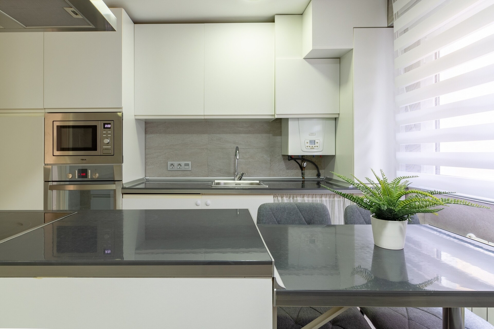 AH King Size Apartment VUT5461AS 24 Asturias Holidays