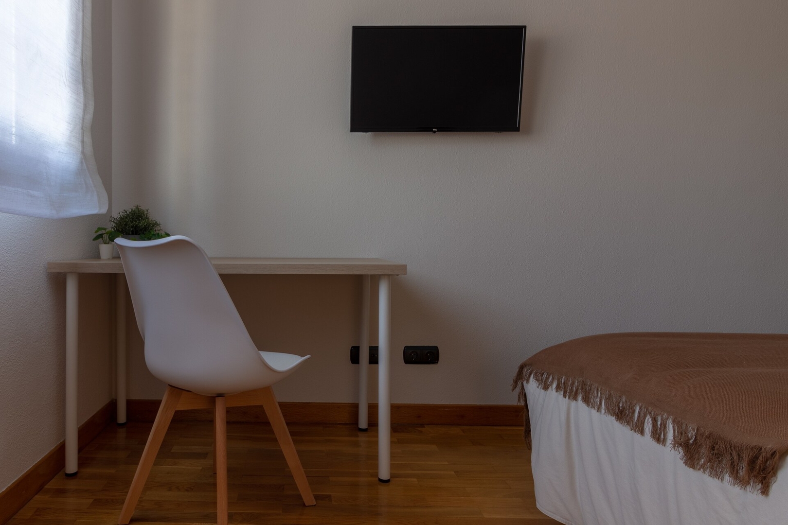AH Delux3Rooms Campus Milán · VUT-6519-AS 36 Asturias Holidays